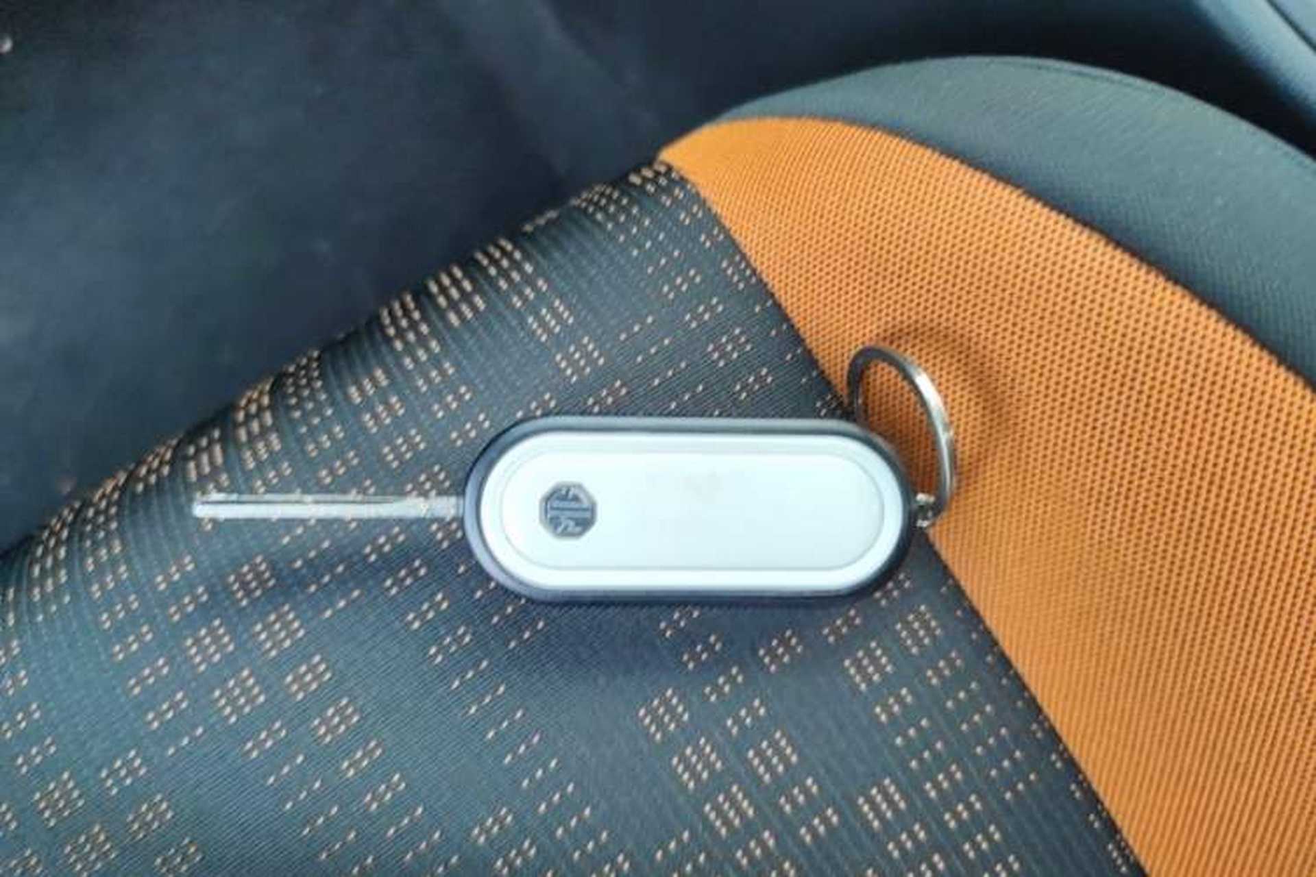 Used MG 3SW 2015 1.5L AMT Elite Model Vehicle Key