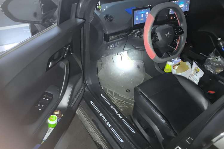 Used MG 4 EV 2022 425 km Flagship Edition Driver Seat