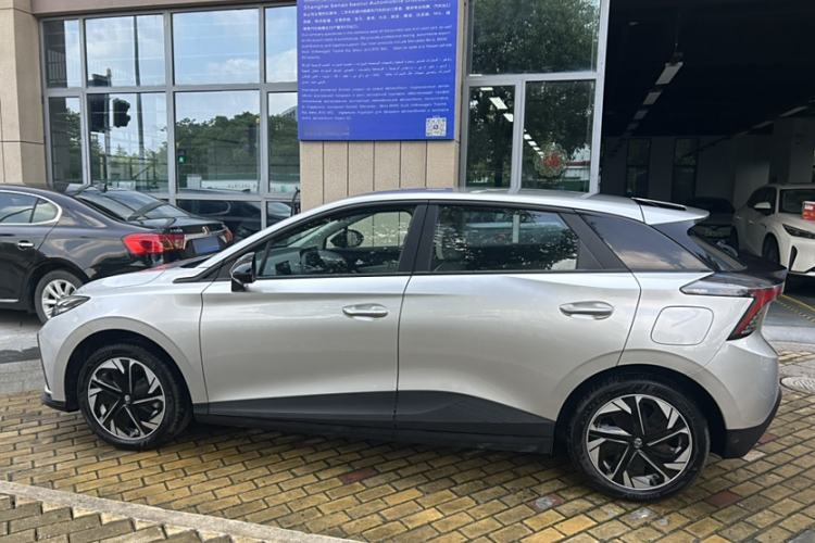 Used MG 4 EV 2023 415 km Range Sea-Champion Executive Edition Exterior 4