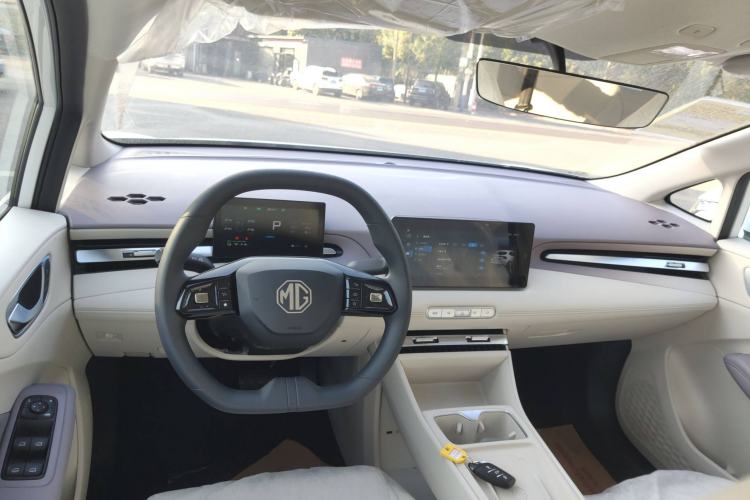Used MG 4 EV 2026 Model 437 All-in-One Edition Center Console
