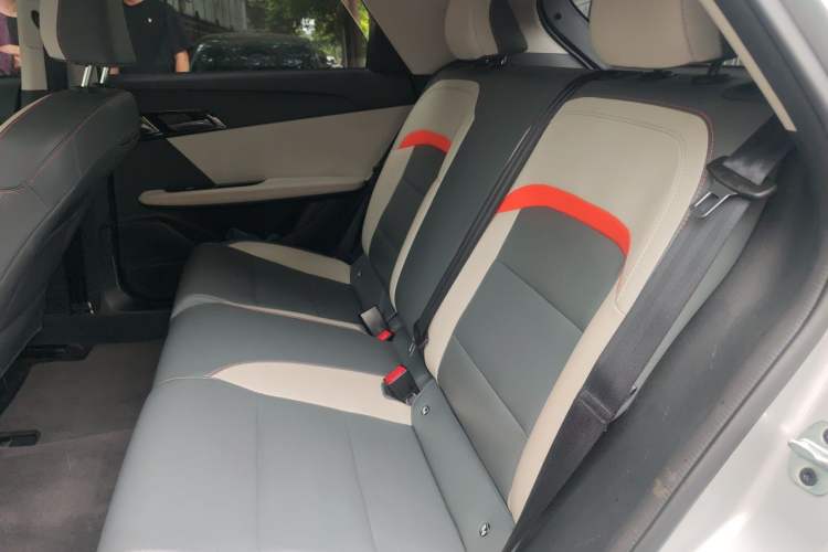 Used MG 4 EV 2022 520 km Flagship Edition Left Rear Seat