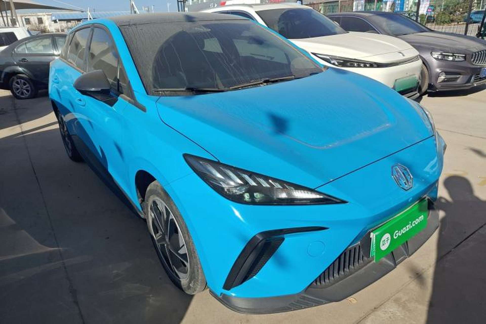 Used MG 4 EV 2022 425 km Luxury Edition Exterior 2