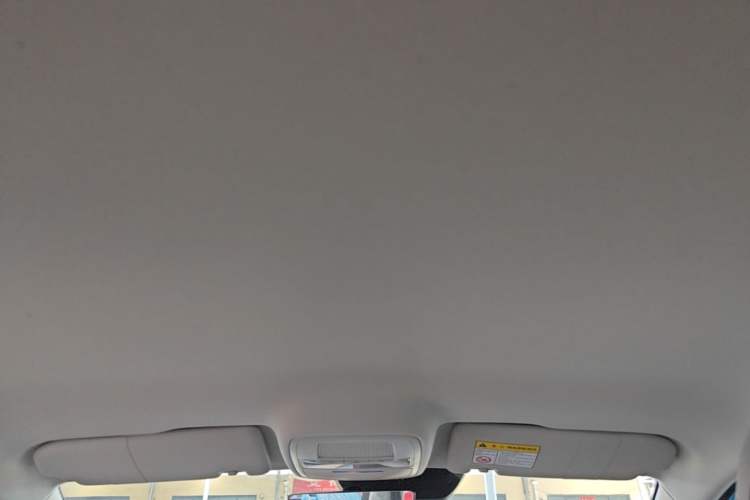 Used MG 4 EV 2022 425 km Luxury Edition Headliner