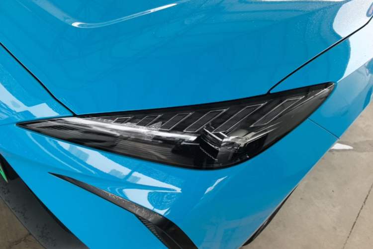 Used MG 4 EV 2022 425 km Luxury Edition Left Front Headlight