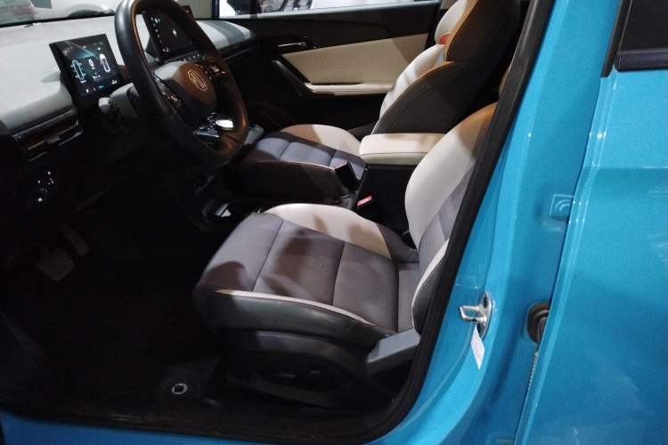 Used MG 4 EV 2022 425 km Fashion Edition Left Front Seat
