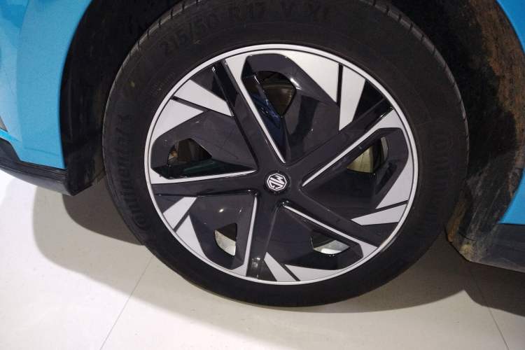 Used MG 4 EV 2022 425 km Fashion Edition Left Front Wheel Hub