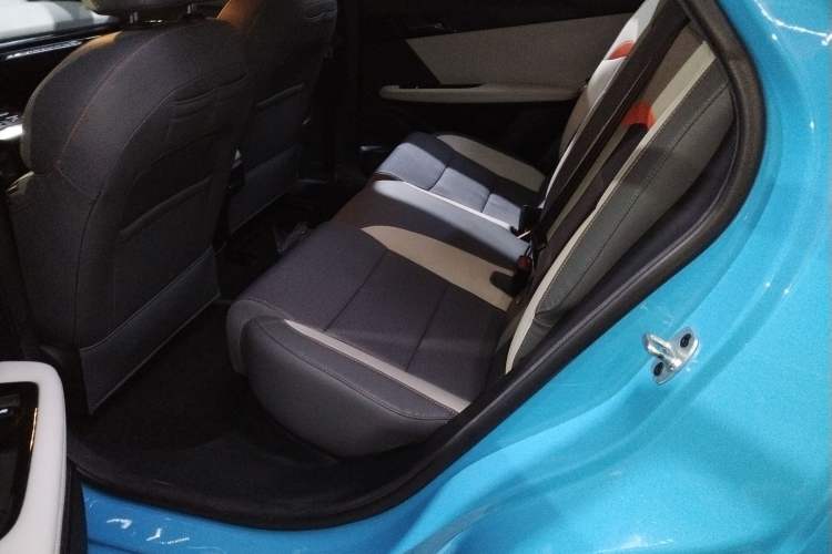 Used MG 4 EV 2022 425 km Fashion Edition Left Rear Seat