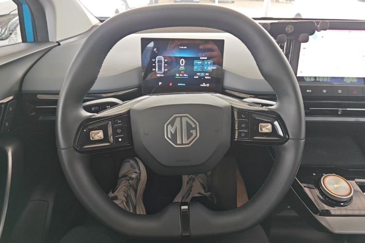 Used MG 4 EV 2022 425 km Luxury Edition Steering Wheel