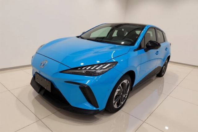 Used MG 4 EV 2022 425 km Luxury Edition