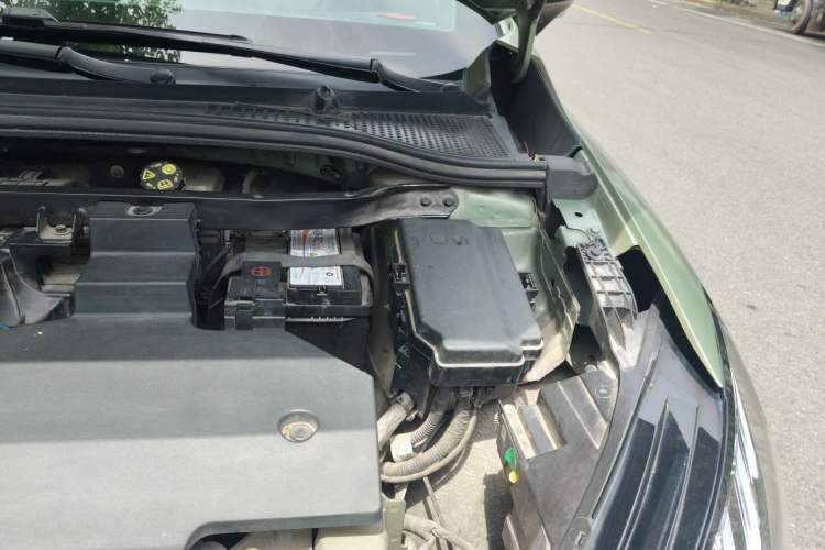 Used MG 4 EV 2022 425 km Luxury Edition Engine Bay Left
