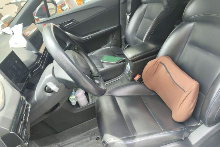 Used MG 4 EV 2022 425 km Luxury Edition Left Front Seat
