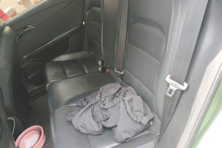 Used MG 4 EV 2022 425 km Luxury Edition Left Rear Seat