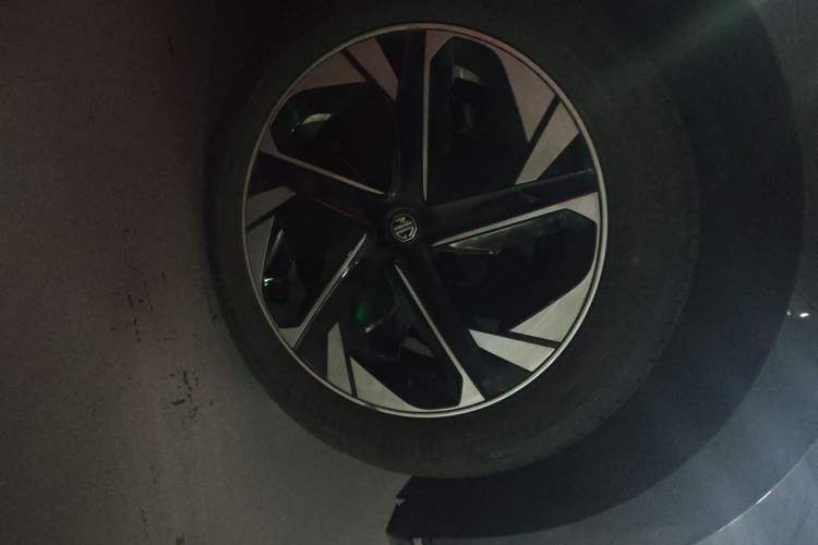 Used MG 4 EV 2022 425 km Flagship Edition Right Front Wheel Hub