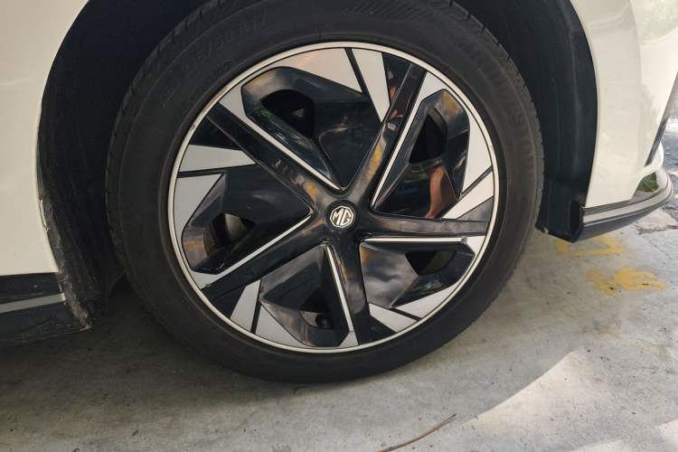 Used MG 4 EV 2022 520 km Flagship Edition Right Front Wheel Hub