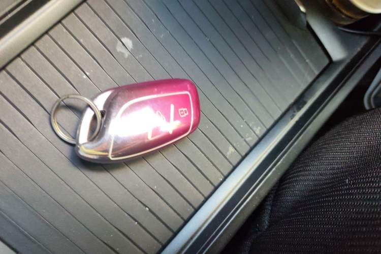 Used MG 4 EV 2022 520 km Flagship Edition Vehicle Key