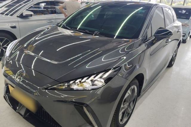 Used MG 4 EV 2022 425 km Luxury Edition