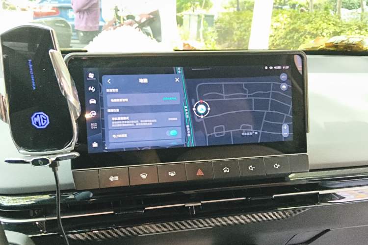Used MG 4 EV 2022 520 km Flagship Edition Audio And AC Panel