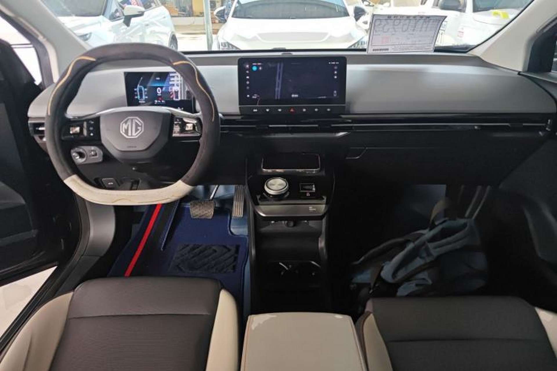 Used MG 4 EV 2022 425 km Flagship Edition Center Console