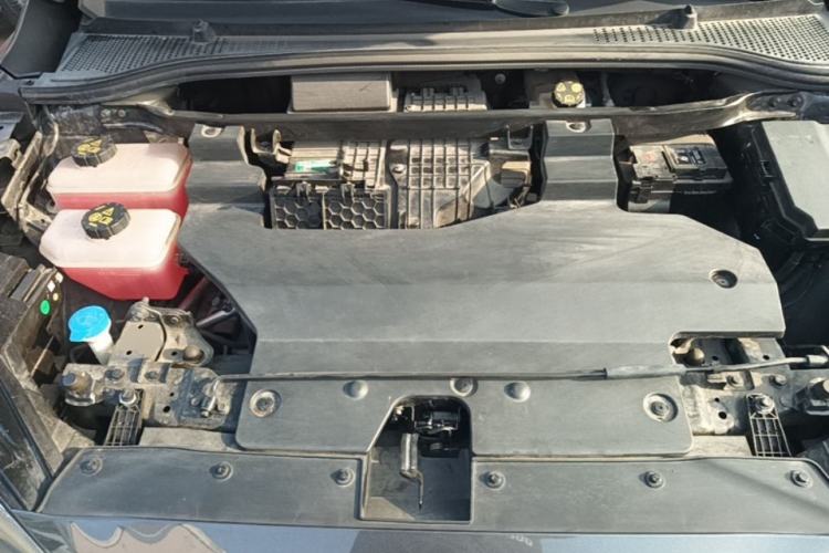 Used MG 4 EV 2022 520 km Luxury Edition Engine Bay