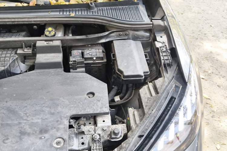 Used MG 4 EV 2022 520 km Flagship Edition Engine Bay Left