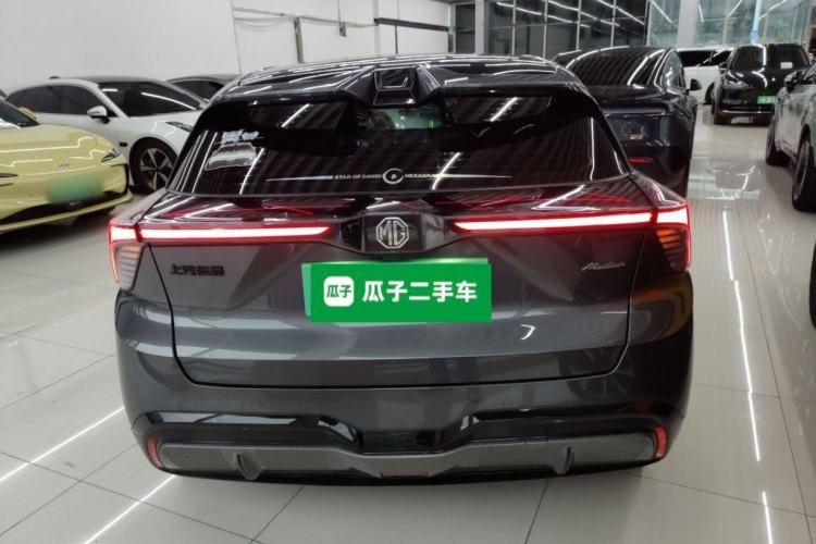 Used MG 4 EV 2022 520 km Flagship Edition Exterior 4