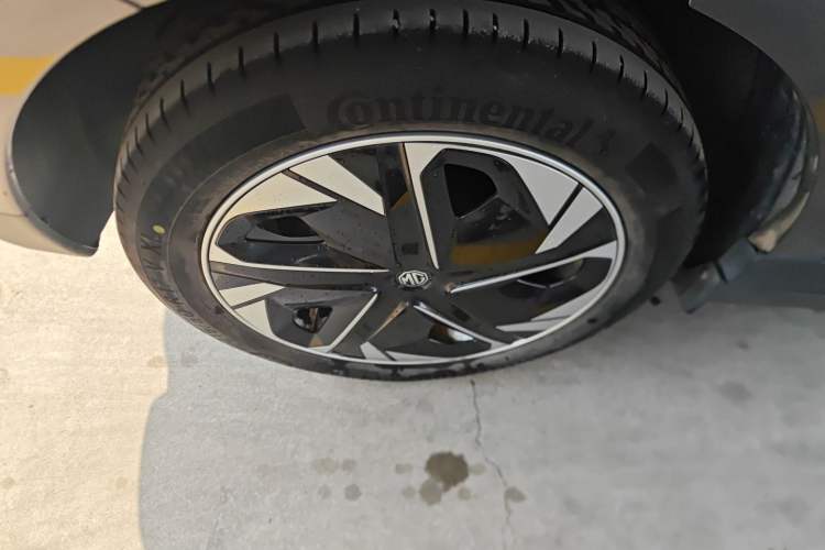Used MG 4 EV 2022 425 km Flagship Edition Exterior 5