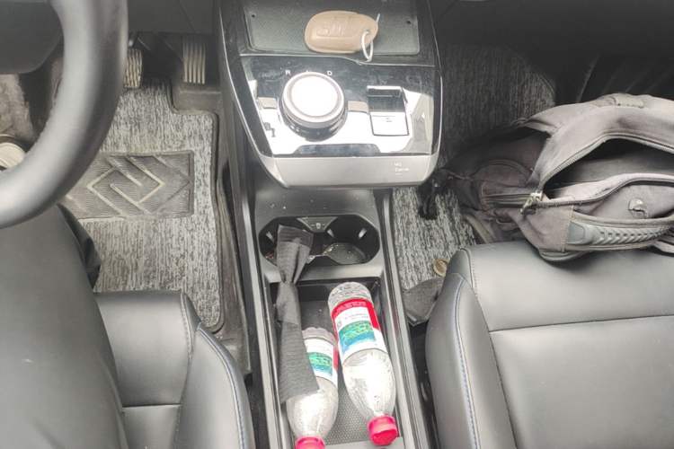 Used MG 4 EV 2022 425 km Flagship Edition Gear Lever
