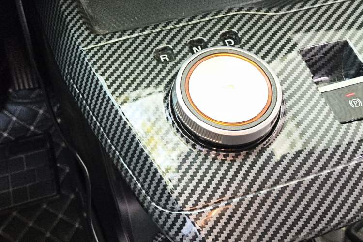Used MG 4 EV 2022 520 km Flagship Edition Gear Lever