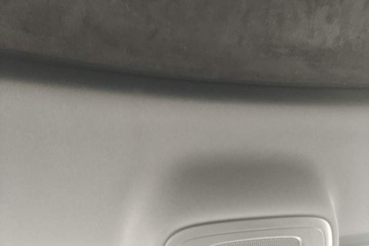 Used MG 4 EV 2022 425 km Flagship Edition Headliner