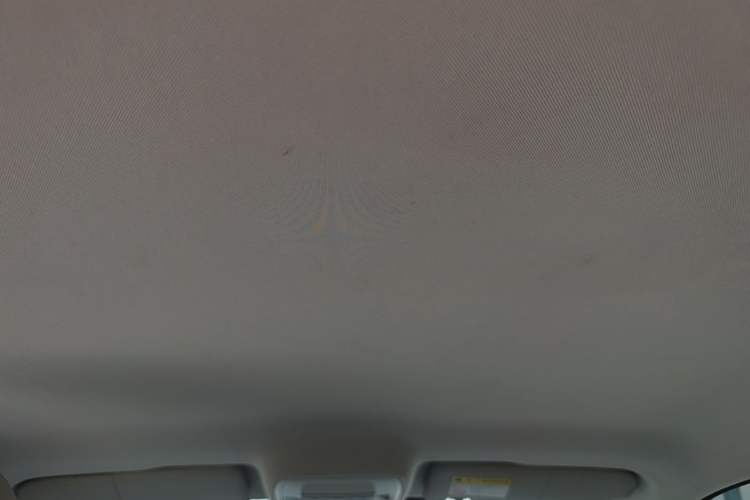 Used MG 4 EV 2022 425 km Luxury Edition Headliner