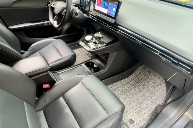 Used MG 4 EV 2022 425 km Flagship Edition Interior 10