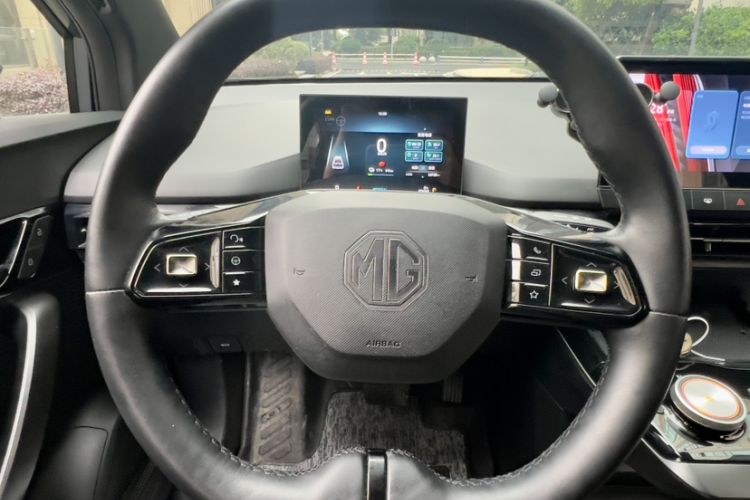 Used MG 4 EV 2022 425 km Flagship Edition Interior 3