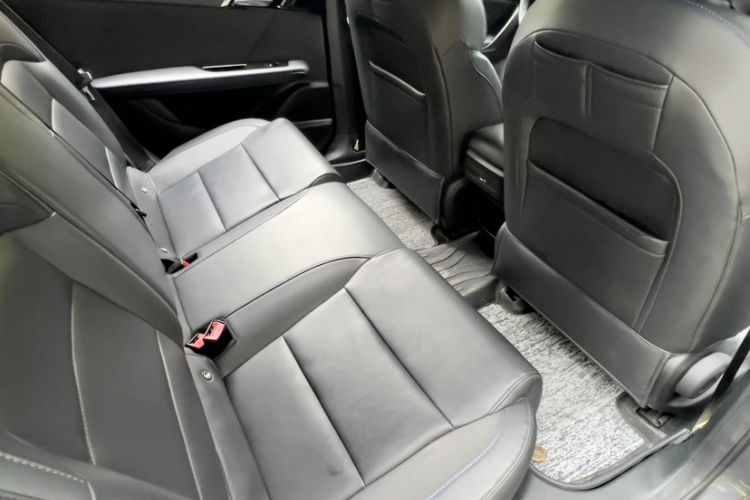 Used MG 4 EV 2022 425 km Flagship Edition Interior 5