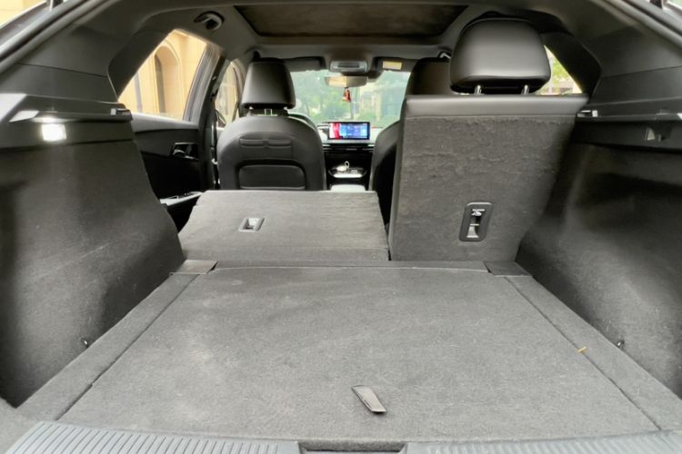 Used MG 4 EV 2022 425 km Flagship Edition Interior 9