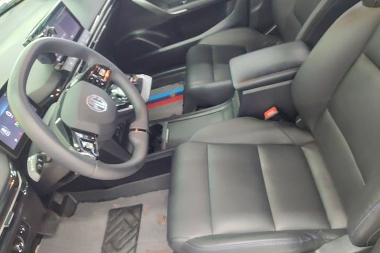 Used MG 4 EV 2022 425 km Luxury Edition Left Front Seat
