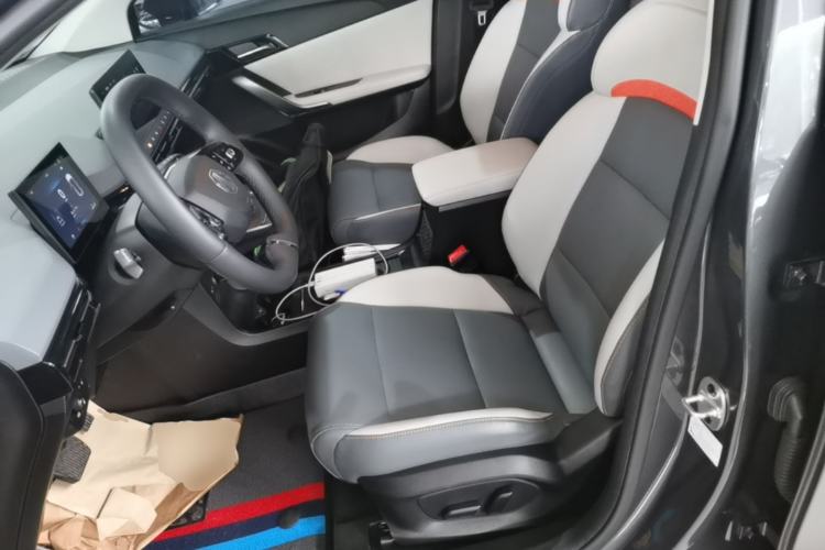 Used MG 4 EV 2022 425 km Flagship Edition Left Front Seat