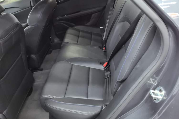 Used MG 4 EV 2022 425 km Luxury Edition Left Rear Seat