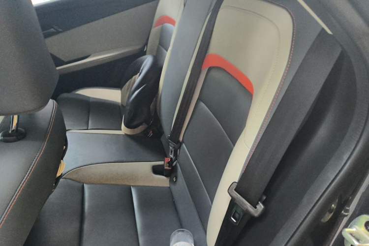 Used MG 4 EV 2022 425 km Flagship Edition Left Rear Seat