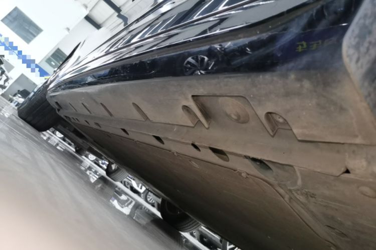 Used MG 4 EV 2022 425 km Flagship Edition Left Side Sill