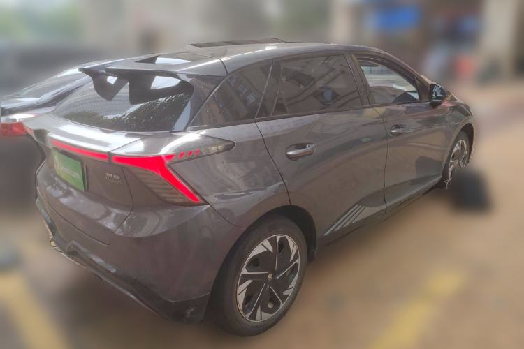 Used MG 4 EV 2022 520 km Flagship Edition Rear Right 45 Deg