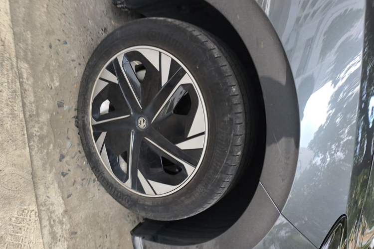 Used MG 4 EV 2022 425 km Flagship Edition Right Front Wheel Hub