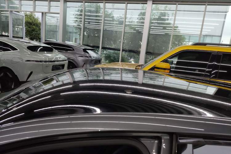 Used MG 4 EV 2022 520 km Flagship Edition Roof