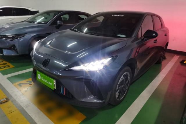 Used MG 4 EV 2022 425 km Luxury Edition