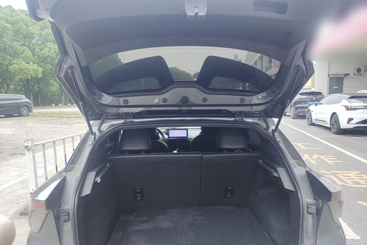 Used MG 4 EV 2022 425 km Flagship Edition Trunk