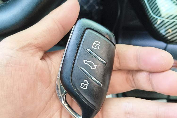 Used MG 4 EV 2022 520 km Flagship Edition Vehicle Key