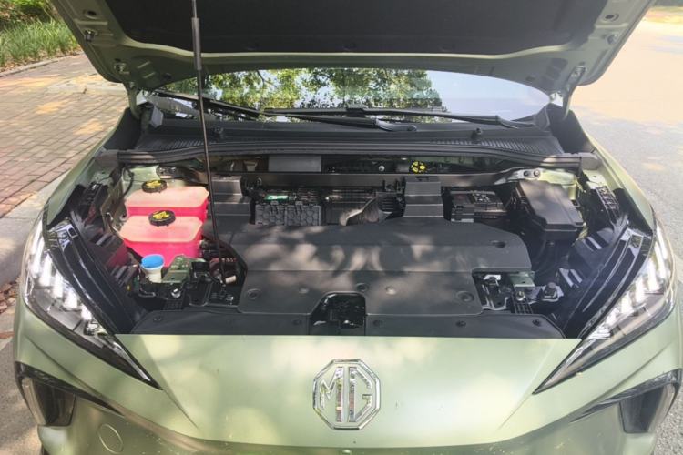 Used MG 4 EV 2022 460 km All-Wheel-Drive Performance Version Engine Bay