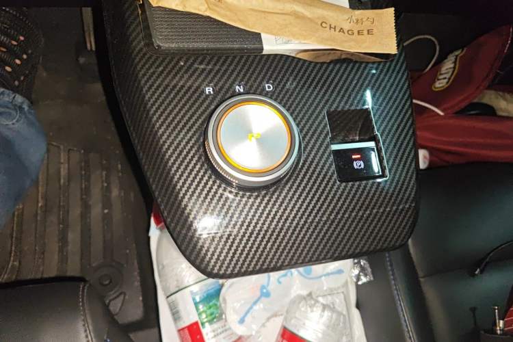 Used MG 4 EV 2022 425 km Luxury Edition Gear Lever