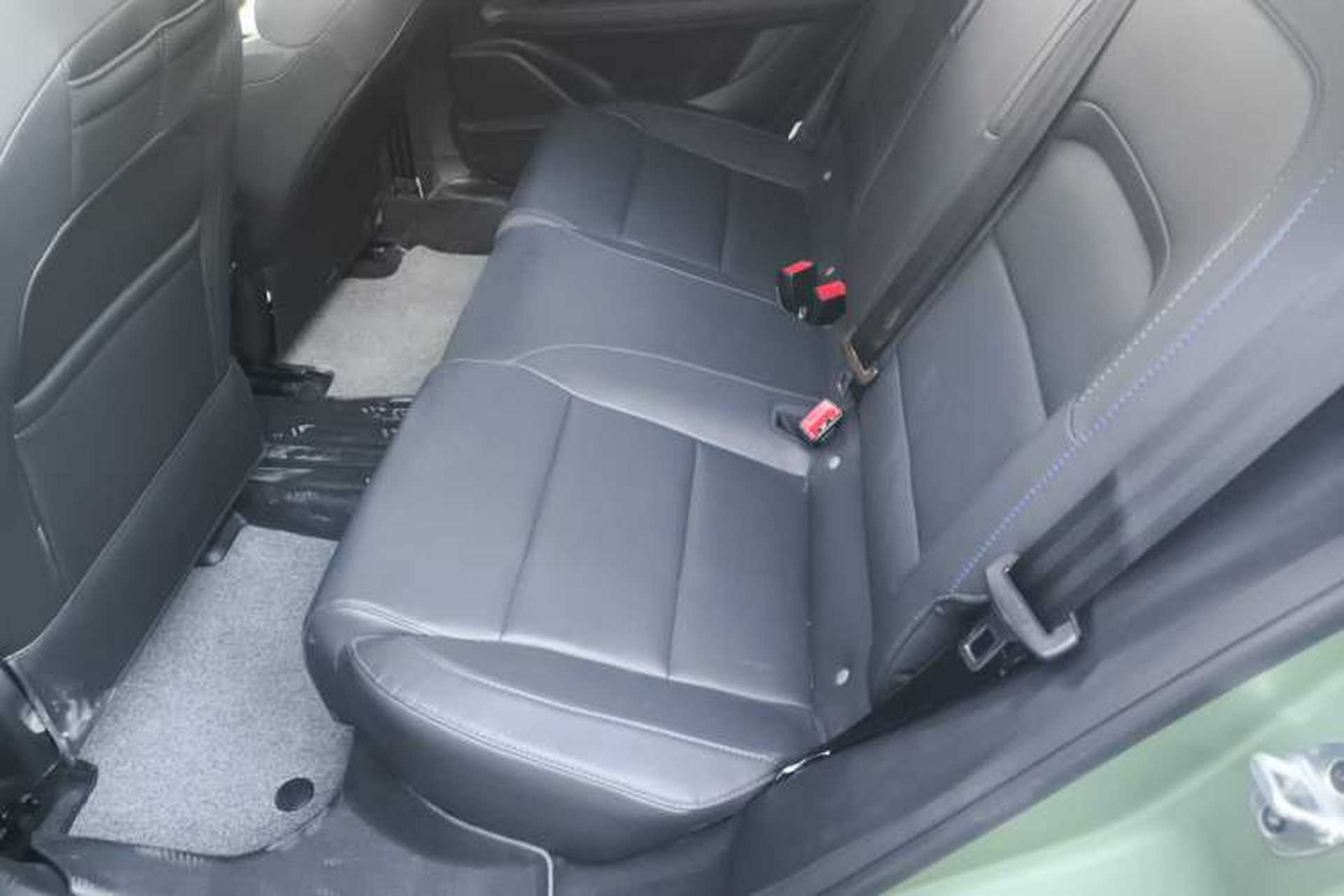 Used MG 4 EV 2022 425 km Flagship Edition Interior 4