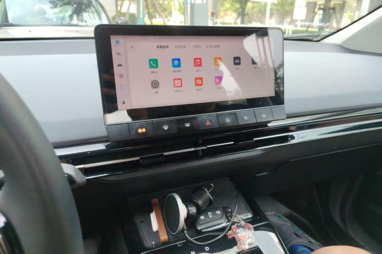 Used MG 4 EV 2022 425 km Flagship Edition Audio And AC Panel