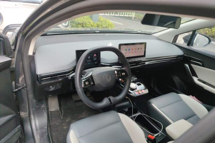 Used MG 4 EV 2022 425 km Flagship Edition Center Console